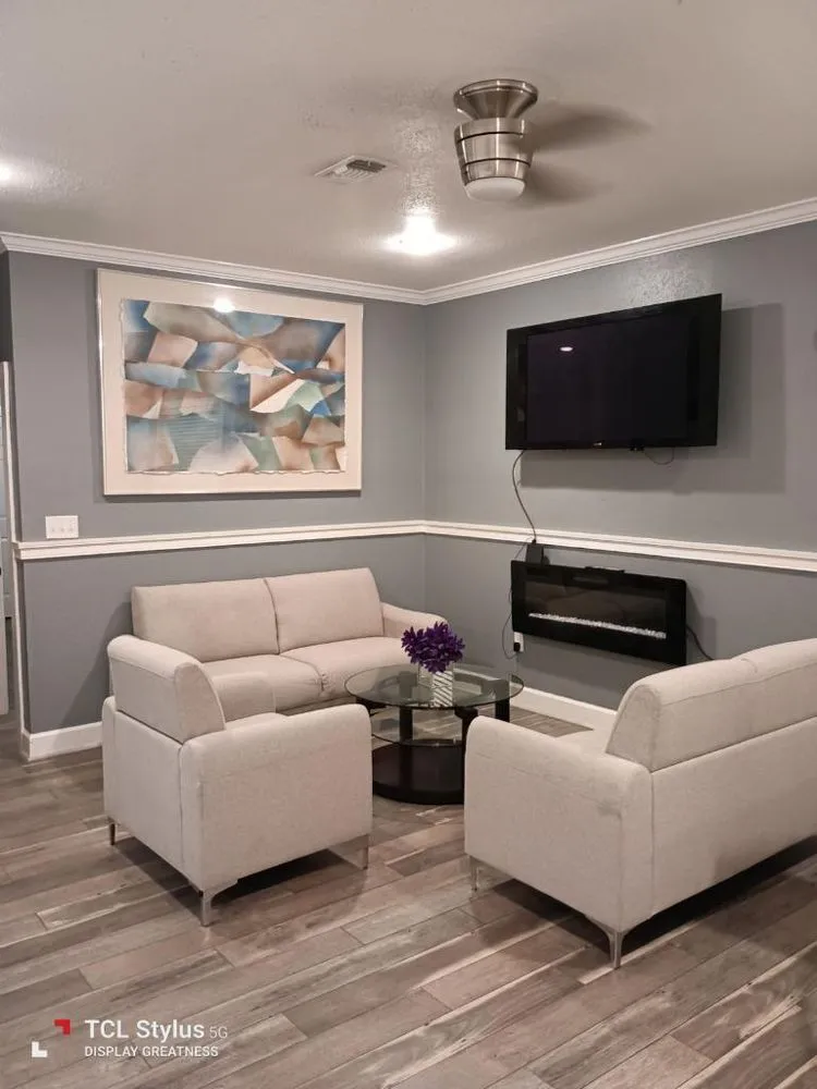 Expert yard cleanup service for beautiful yards across Houston, TX - A&C Trash & Lawn Cleaning Services