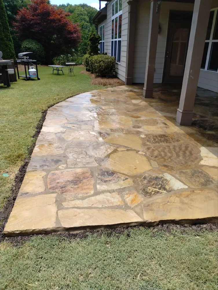 Reliable garden landscaping in Cumming, GA by ACA Landscaping