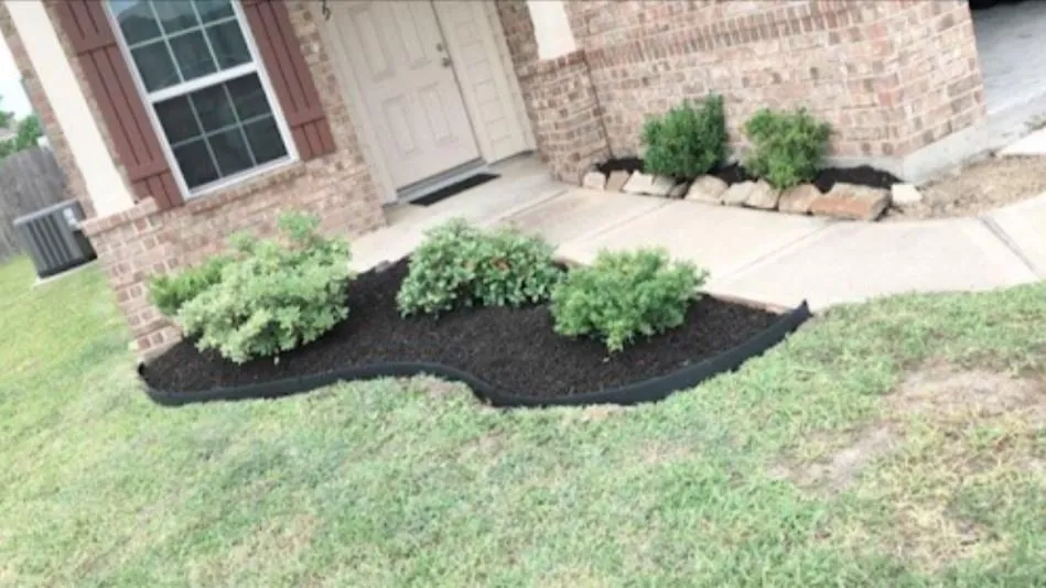 Expert lawn mowing service in Alvin, TX - ACA Lawn and Home Care