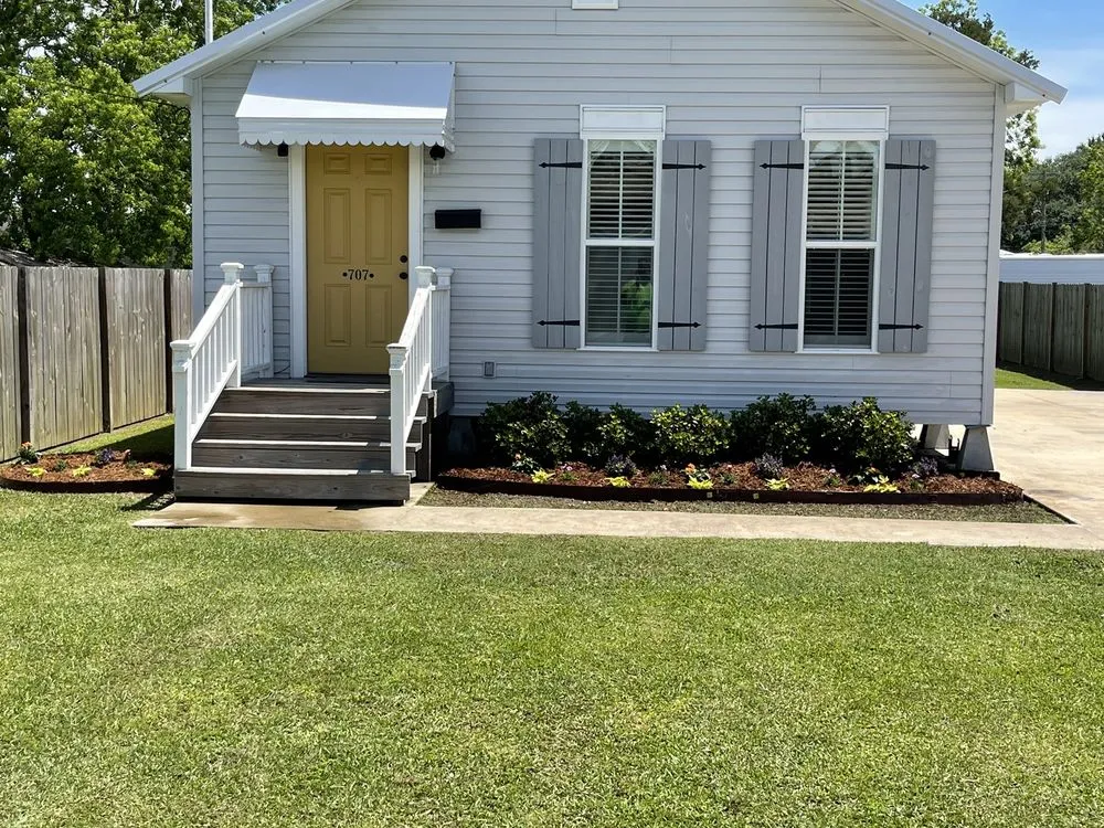 Local landscape installation for year-round maintenance in Rayne, LA by Acadia Lawn Care