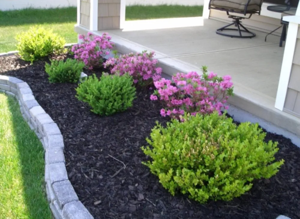 Expert lawn mowing service in Bryan, TX - Acapulco Landscaping Services