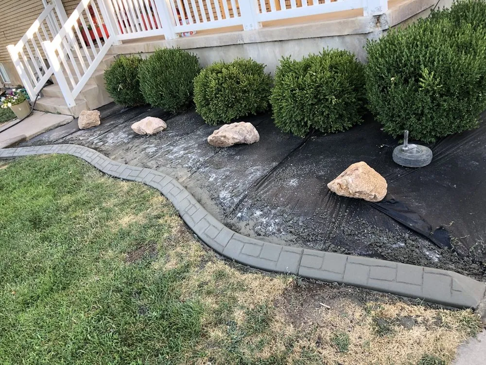 Custom yard cleanup service experts serving Orem, UT - Accent Curb N Edge