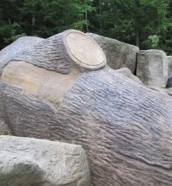 Custom landscape design with custom design in Springfield, MO by Accent Curbz