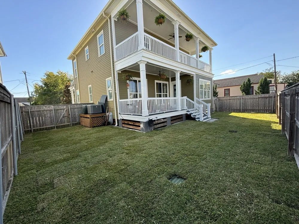 Expert lawn care service experts serving Covington, LA - Accent Lawn Care Services