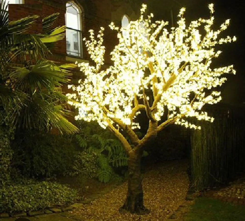 Custom residential landscaping in Longview, TX - Accent Lighting And Landscapes