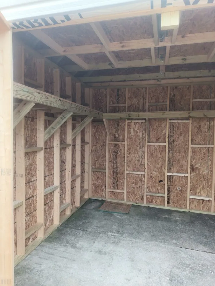 Expert garden landscaping for beautiful yards across Flint, MI - Accumod Home Improvement