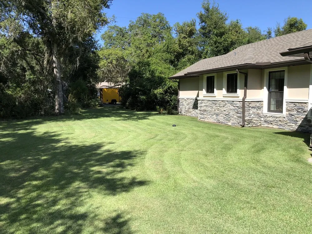 Professional outdoor landscaping experts serving Daytona Beach, FL - Accurate Cuts Lawn & Landscape