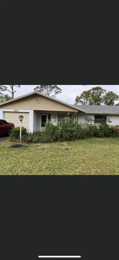 Reliable yard cleanup service for beautiful yards in Daytona Beach, FL by Accurate Cuts Lawn & Landscape