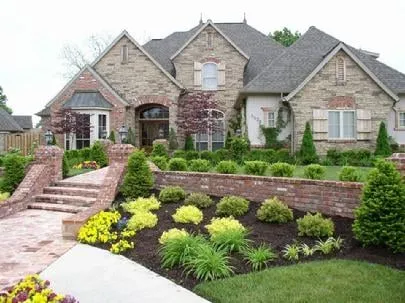 Local outdoor landscaping experts serving Elburn, IL - Accurate Edge Landscape Services Inc.
