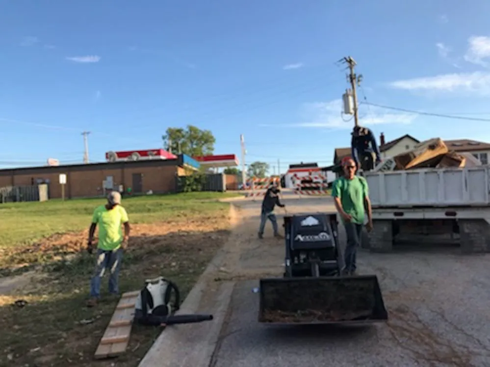 Reliable landscape installation near you across Ferguson, MO - Accurate Tree and Landscaping