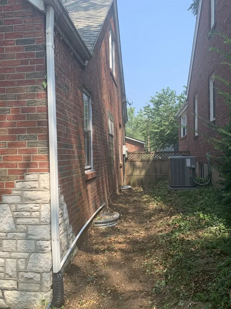 Trusted residential landscaping in Ferguson, MO by Accurate Tree and Landscaping