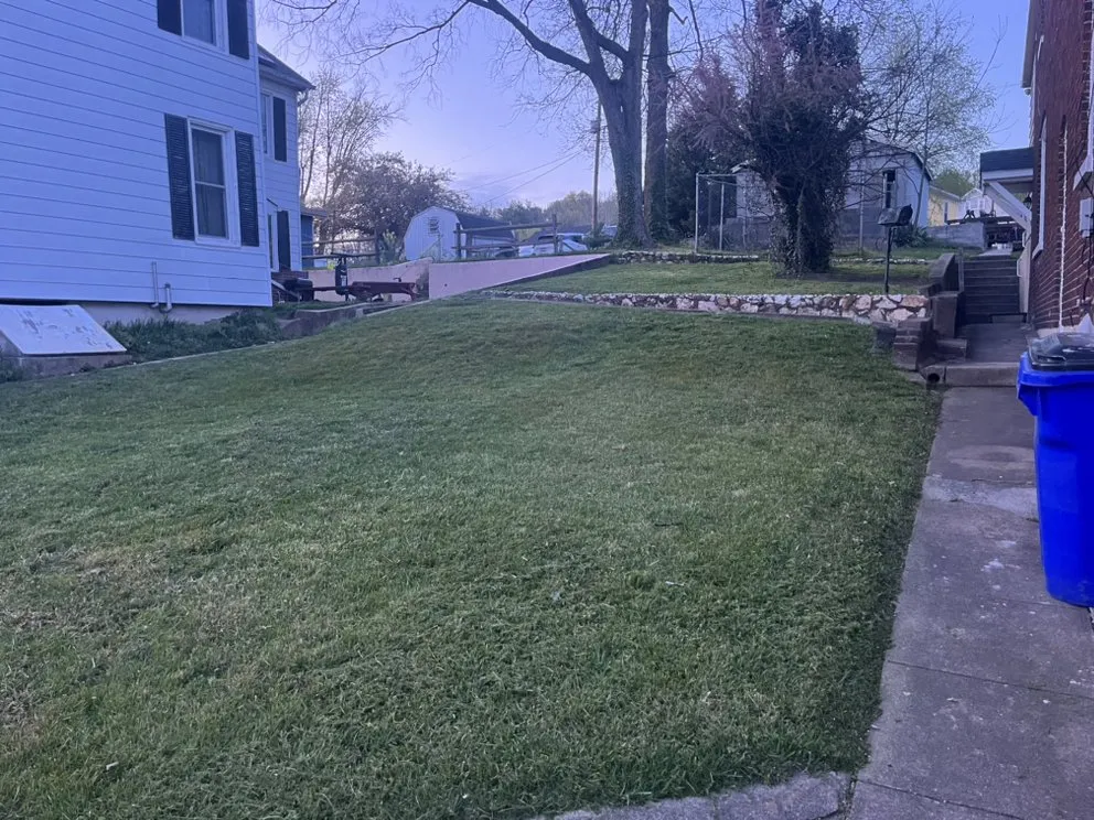 Trusted lawn mowing service experts serving Knoxville, MD - Ace Landscaping & Lawn Care