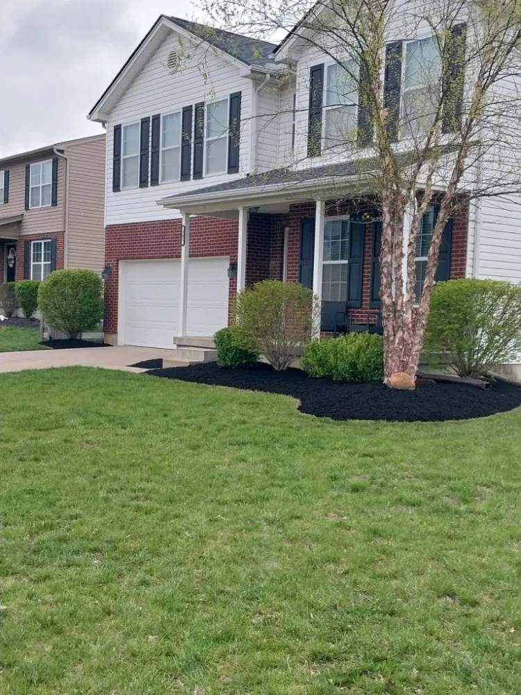 Expert garden landscaping experts serving Trenton, OH - Ace Lawn Service And Landscaping