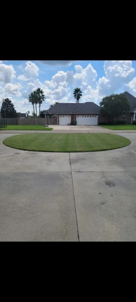 Affordable garden landscaping experts serving Walker, LA - ACE Lawn Service
