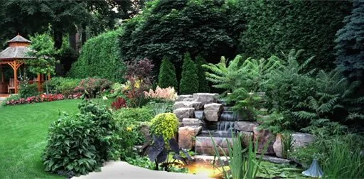 Affordable outdoor landscaping experts serving Orlando, FL - Ace Of Blades Landscaping & Lawn Care