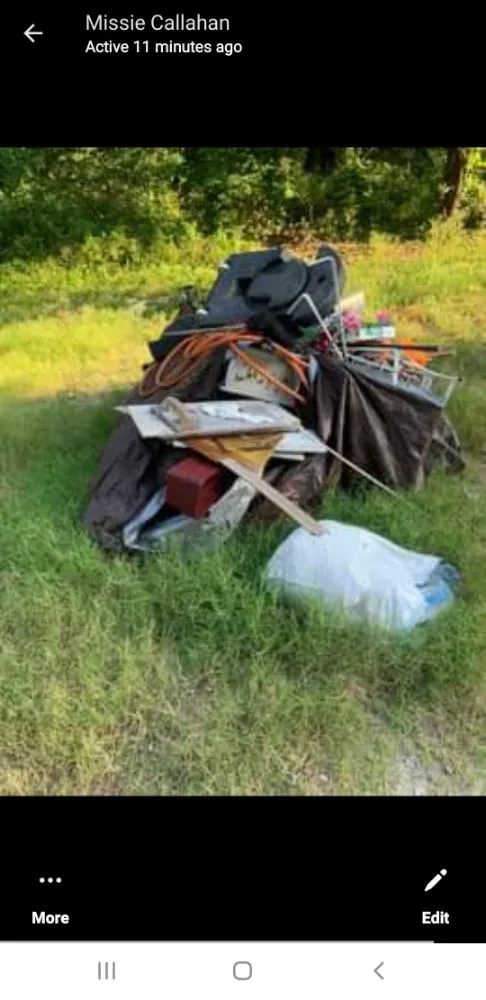 Affordable lawn care service experts serving Fort Gibson, OK - Ace of Blade'z Lawncare