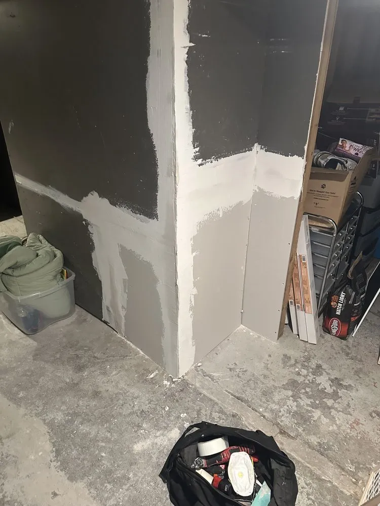 Expert yard cleanup service for year-round maintenance across Milwaukee, WI - Ace Of Many Trades