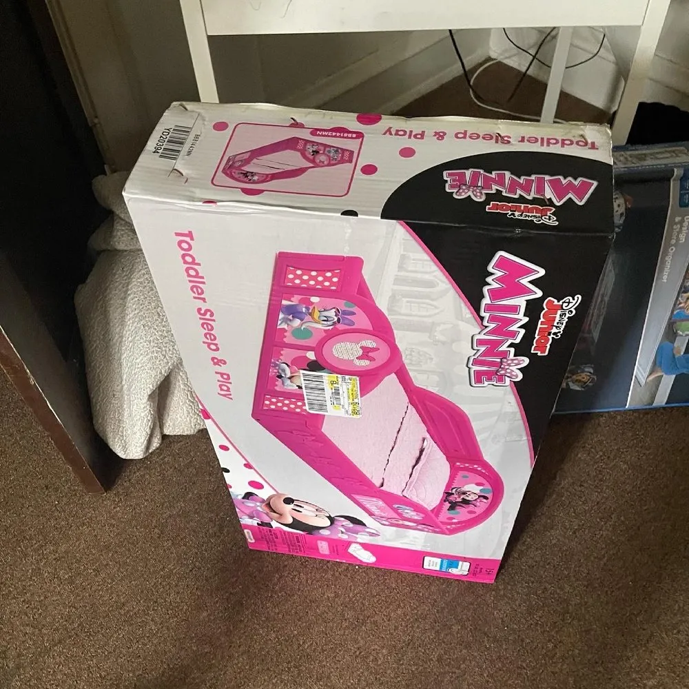 Trusted yard cleanup service experts serving Milwaukee, WI - Ace Of Many Trades