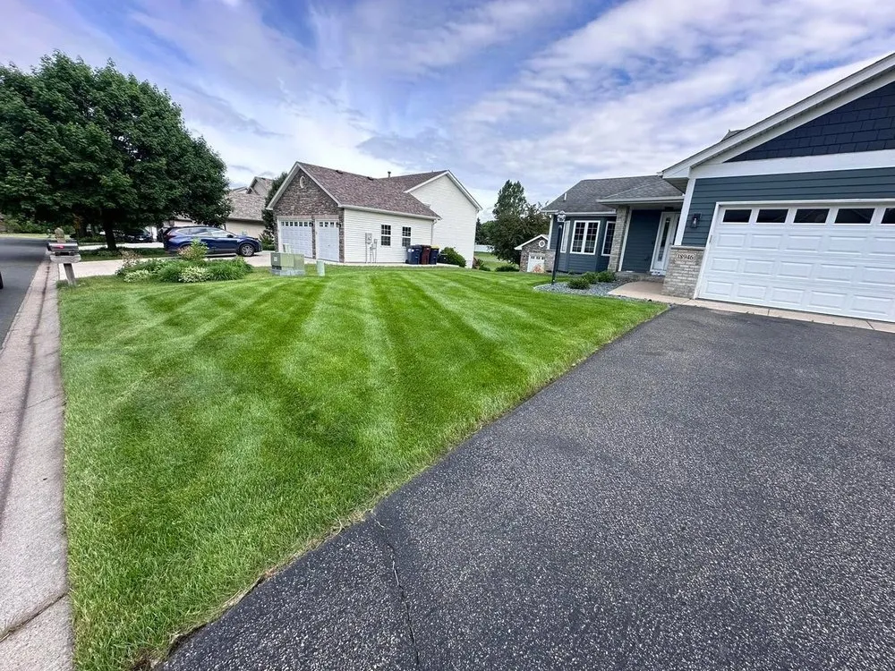 Top-rated landscape installation in Apple Valley, MN by Ace of Spades