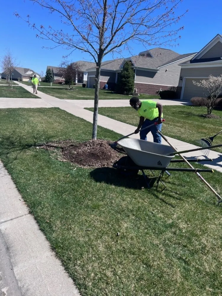 Trusted yard maintenance in Flint, MI - Ace Outdoor Services
