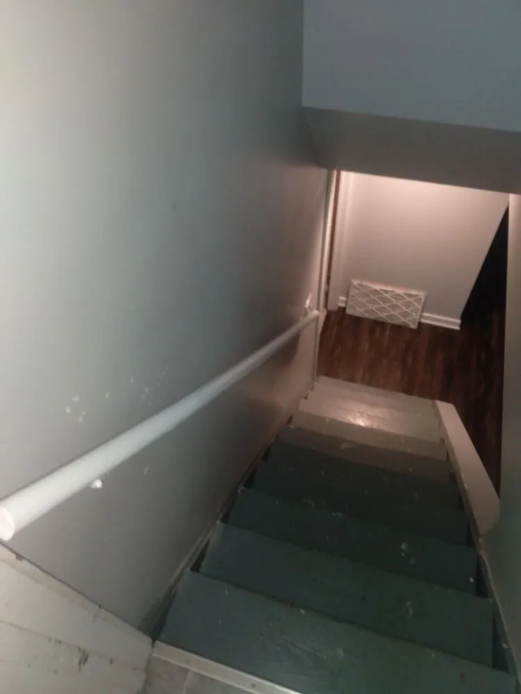 Top-rated lawn mowing service experts serving Fort Wayne, IN - Ace pro