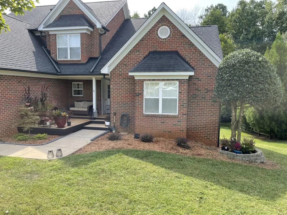 Top-rated yard maintenance in Cherryville, NC - ACE Property Services