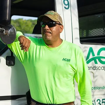 Expert yard maintenance for beautiful yards across Nashville, TN - Acer Landscape Services