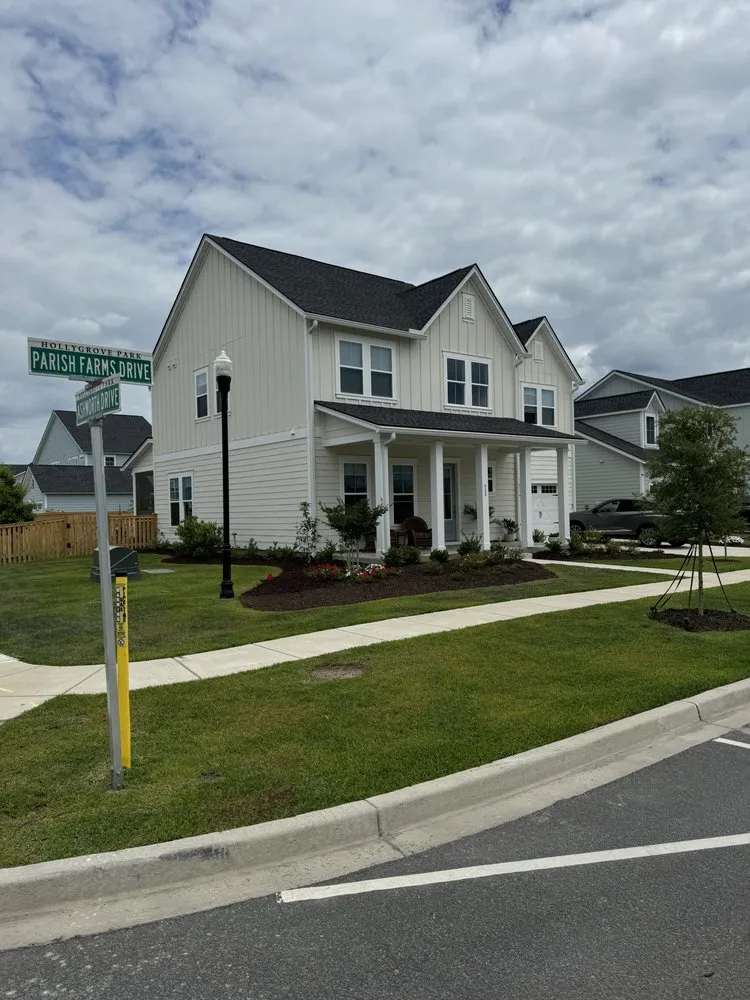 Top-rated garden landscaping in Ladson, SC by Ace’s Lawn Care