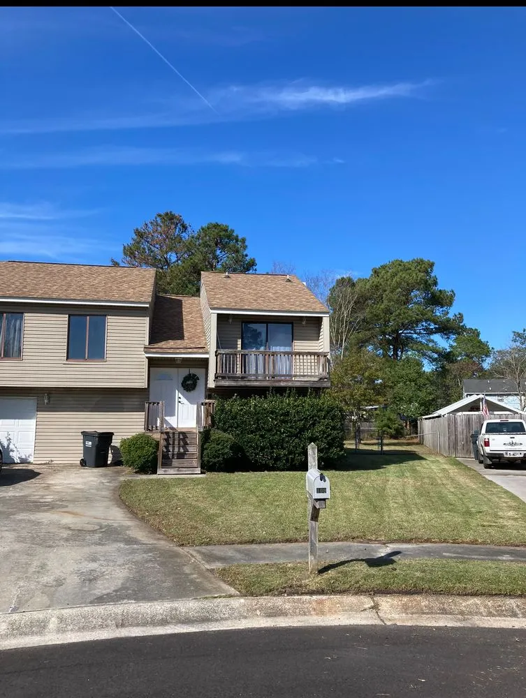 Affordable lawn care service in Ladson, SC by Ace’s Lawn Care