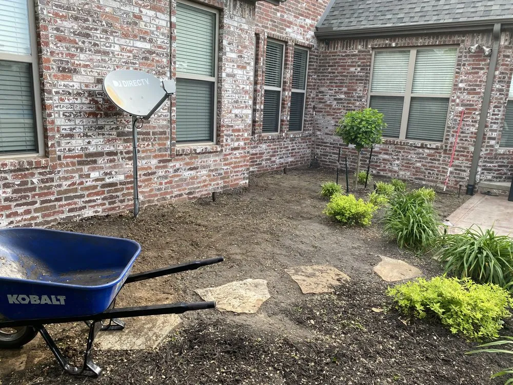 Trusted lawn care service for beautiful yards across Fayetteville, AR - Ace’s lawn maintenance