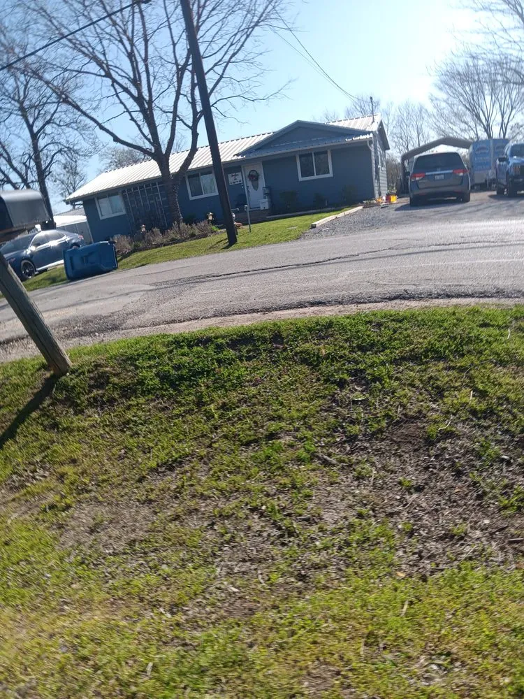 Affordable lawn mowing service in River Oaks, TX - Aces Lawncare