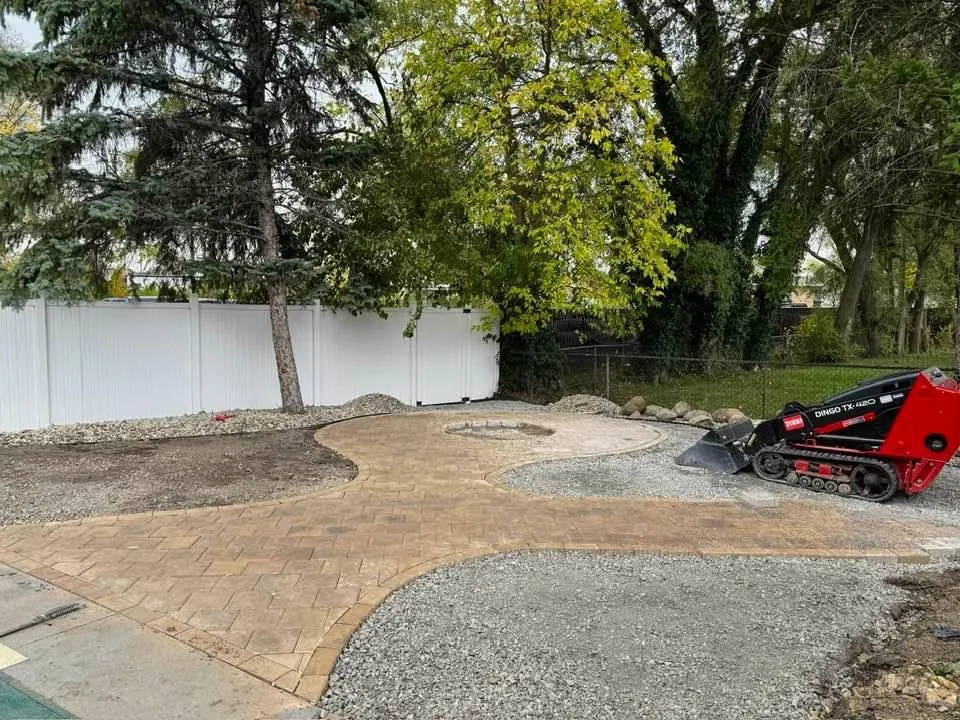 Reliable garden landscaping in Lima, OH by Aces Maintenance