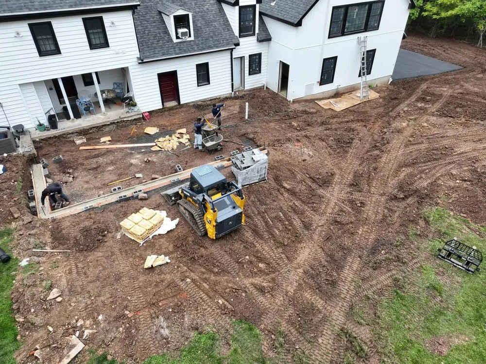 Reliable outdoor landscaping experts serving Lima, OH - Aces Maintenance