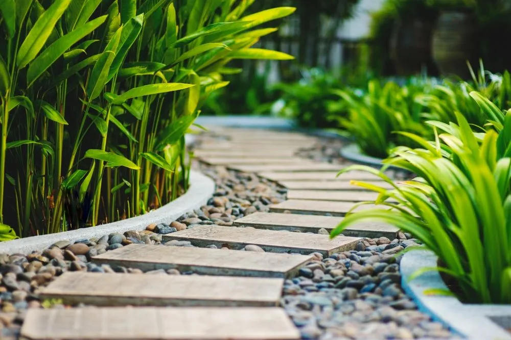 Custom yard cleanup service in Summerland Key, FL - Aces Yard And Handyman Services