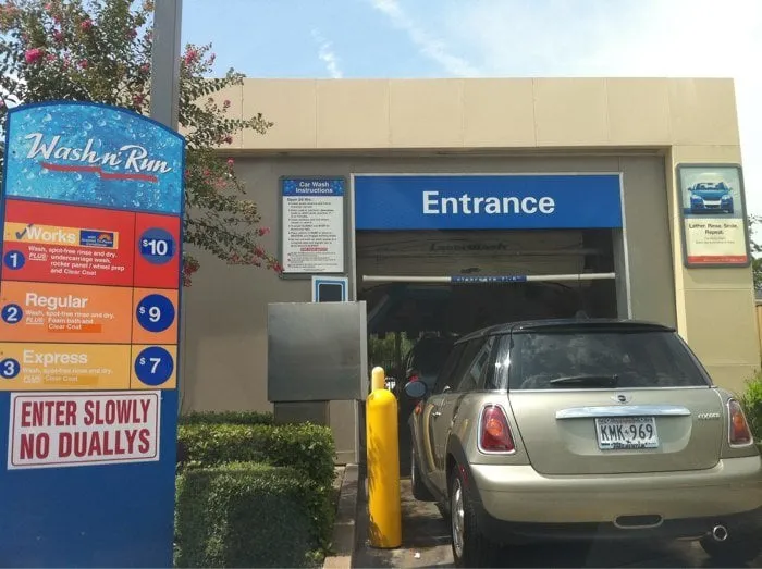 Expert yard cleanup service in Riverside, CA by Aceves Landscape