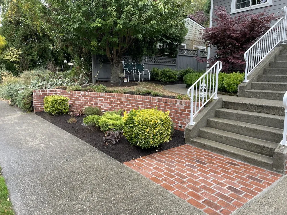 Trusted lawn mowing service in Lynnwood, WA by ACH Construction