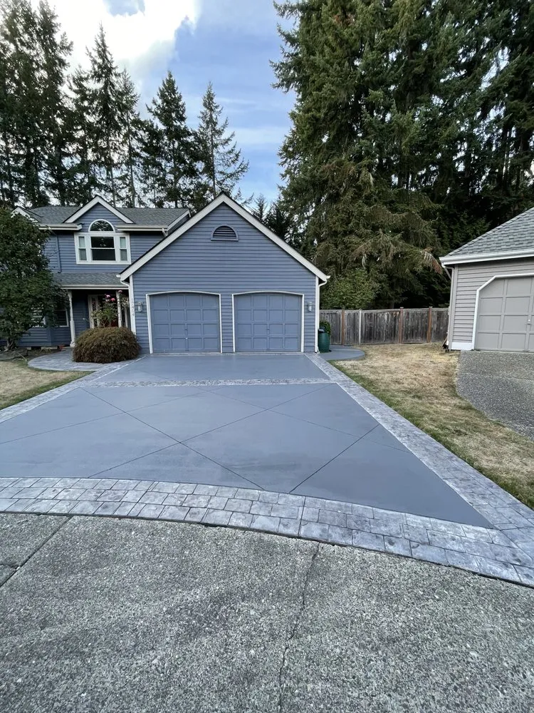 Local landscaping services in Lynnwood, WA by ACH Construction