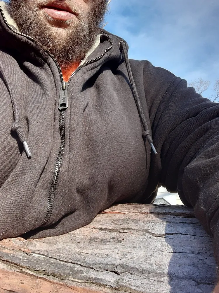 Trusted lawn care service for residential properties across Cedar Rapids, IA - Ackerman Enterprise