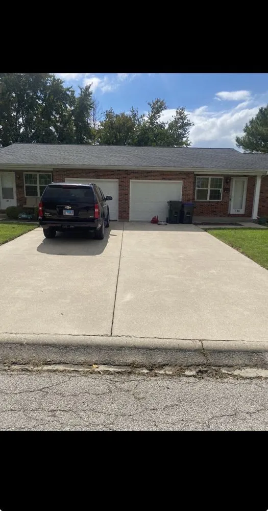 Affordable landscaping services experts serving Waterloo, IL - ACL Power Washing