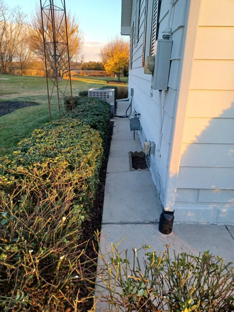 Local lawn mowing service with custom design across Vineland, NJ - ACM Landscaping Services