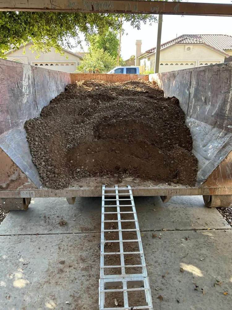 Local yard maintenance experts serving Mesa, AZ - ACO Landscape & Grading Service