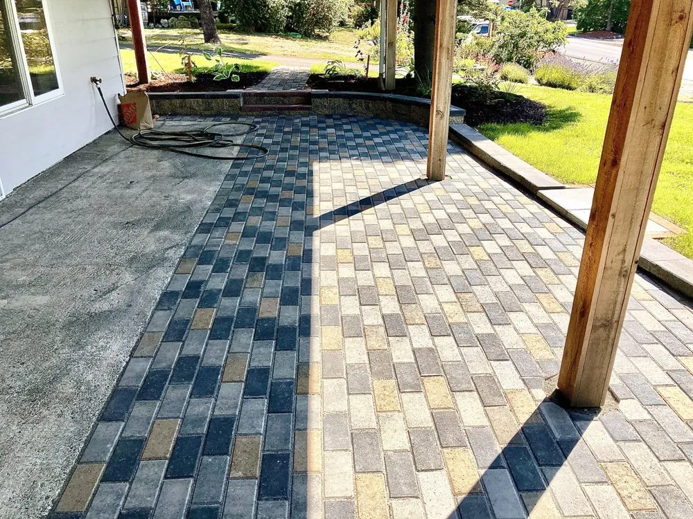 Custom landscape design experts serving Bellingham, WA - Acorn Landscape