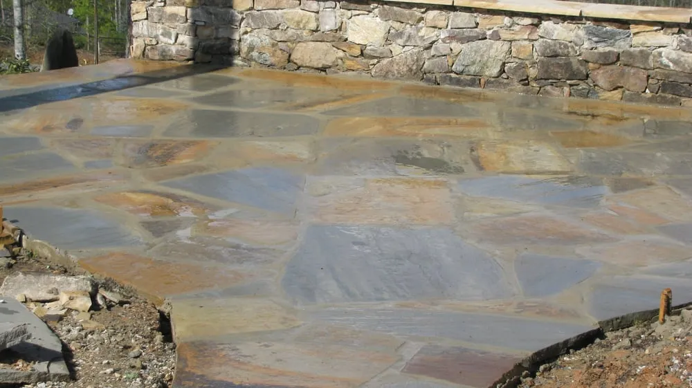 Professional garden landscaping in Franklin, NC by Acorn Landscape