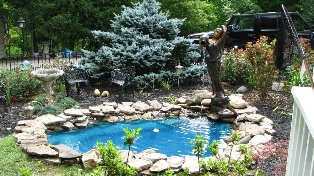 Custom lawn care service in Franklin, NC - Acorn Landscape