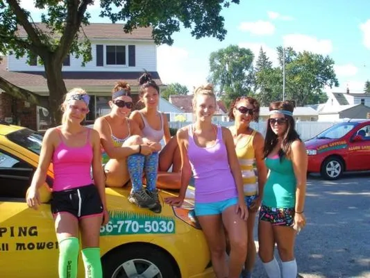 Acorn Landscaping Logo