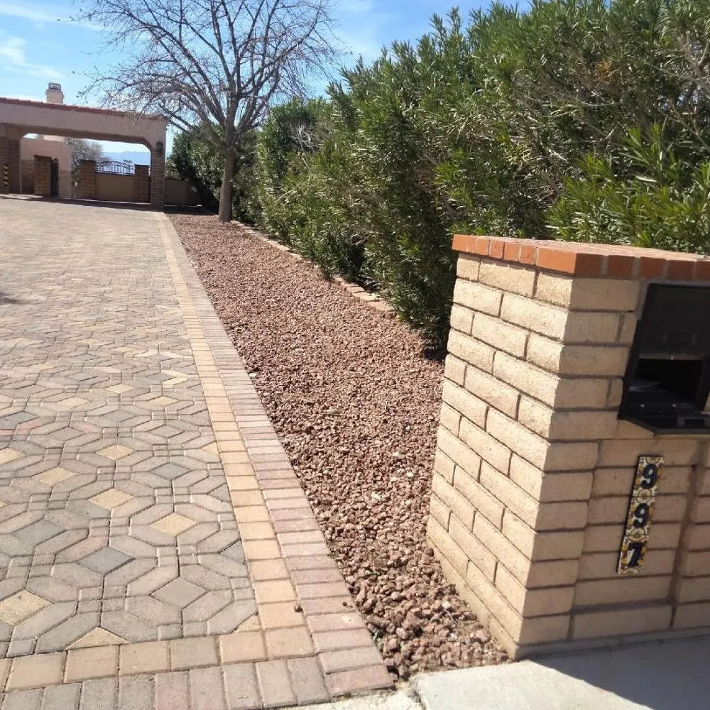 Top-rated lawn care service for homes in North Las Vegas, NV by Acosta Complete Lawn Services