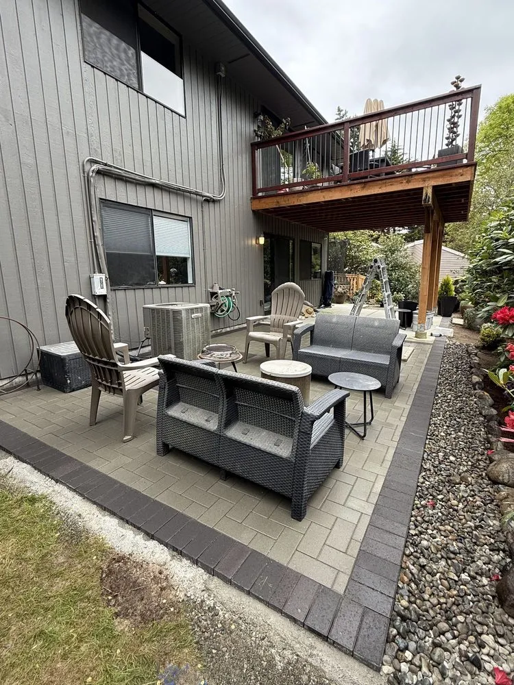 Affordable yard maintenance in Lynnwood, WA - Acosta Landscape and Pavers