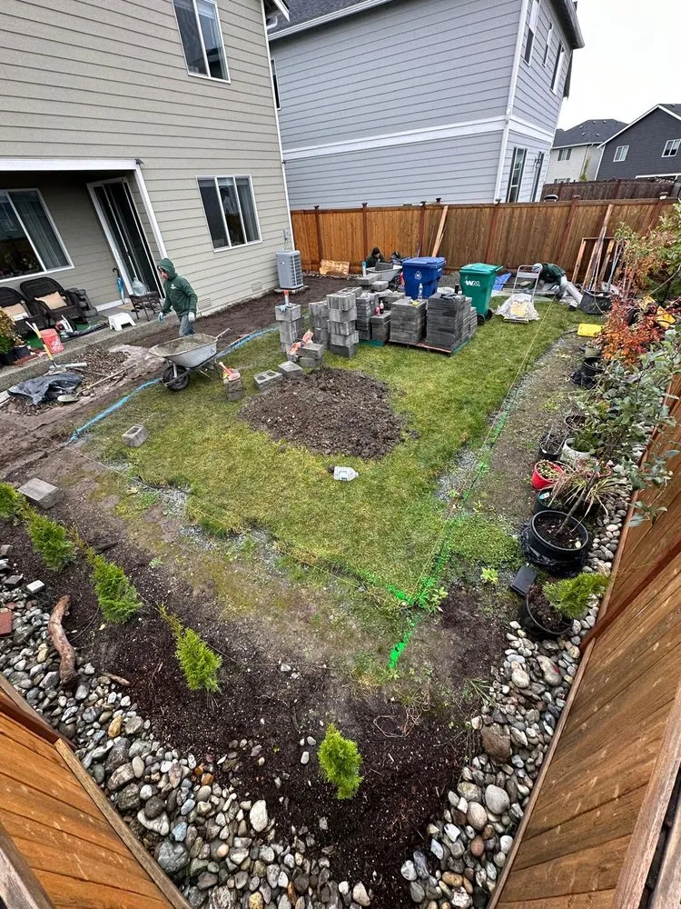 Trusted lawn mowing service for beautiful yards in Lynnwood, WA by Acosta Landscape and Pavers