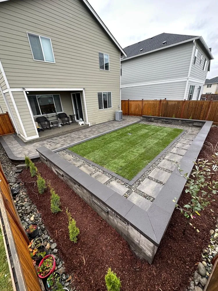 Affordable lawn care service in Lynnwood, WA by Acosta Landscape and Pavers