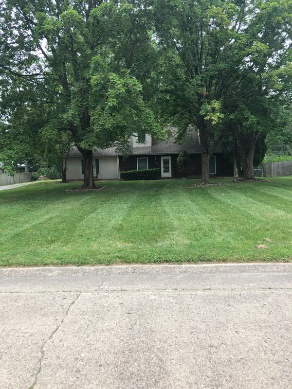 Custom landscape installation experts serving Indianapolis, IN - ACR Property Management